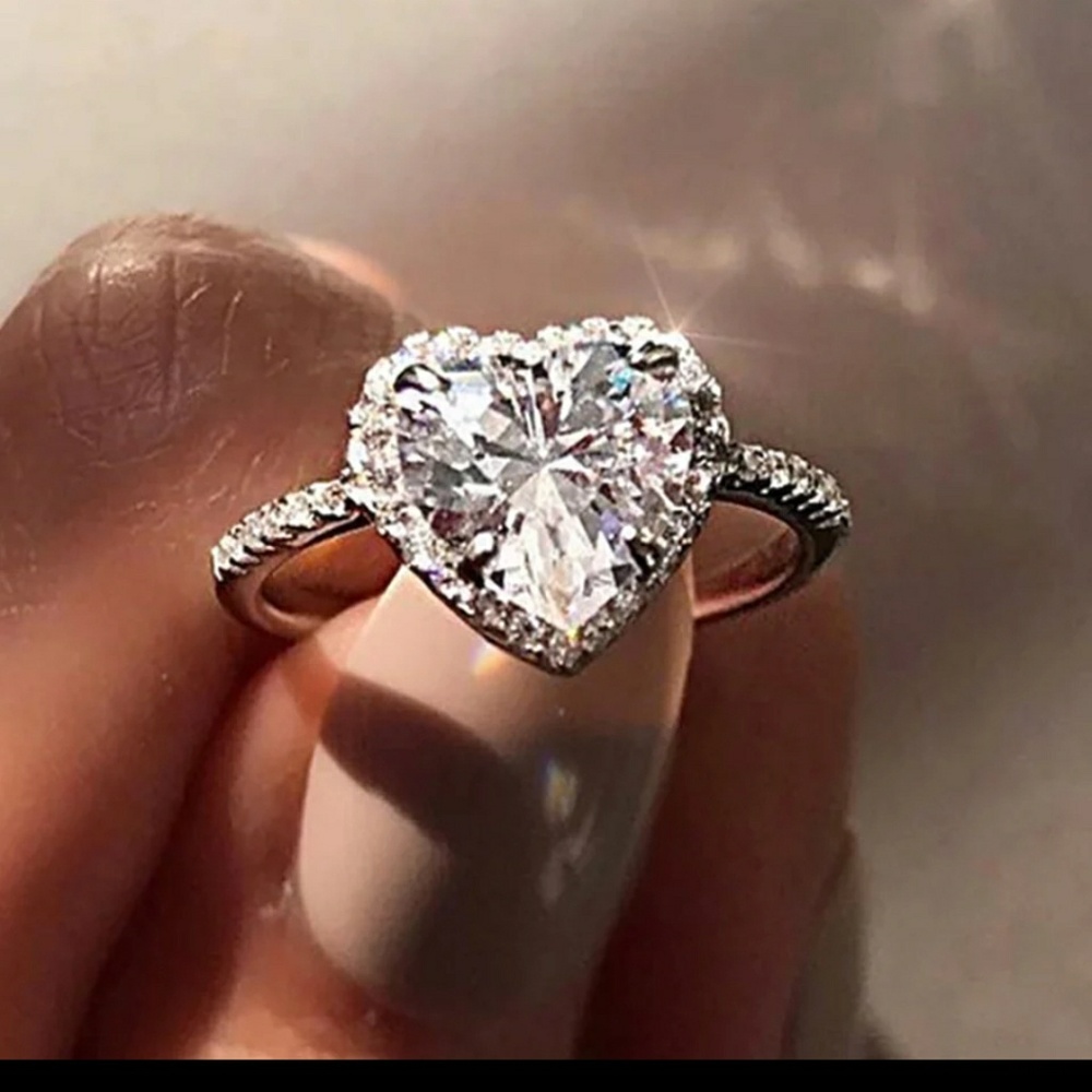Silver color fashion crystal heart shaped wedding - Picture 6 of 6